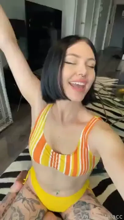 Need an anal queen to make you scream aussieanal aussieanal slim oral part 2 