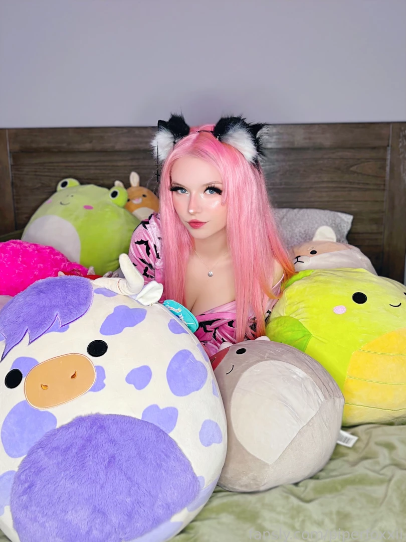 Nuzzles pounces on you uwu ur so warm couldn t help but notice ur 