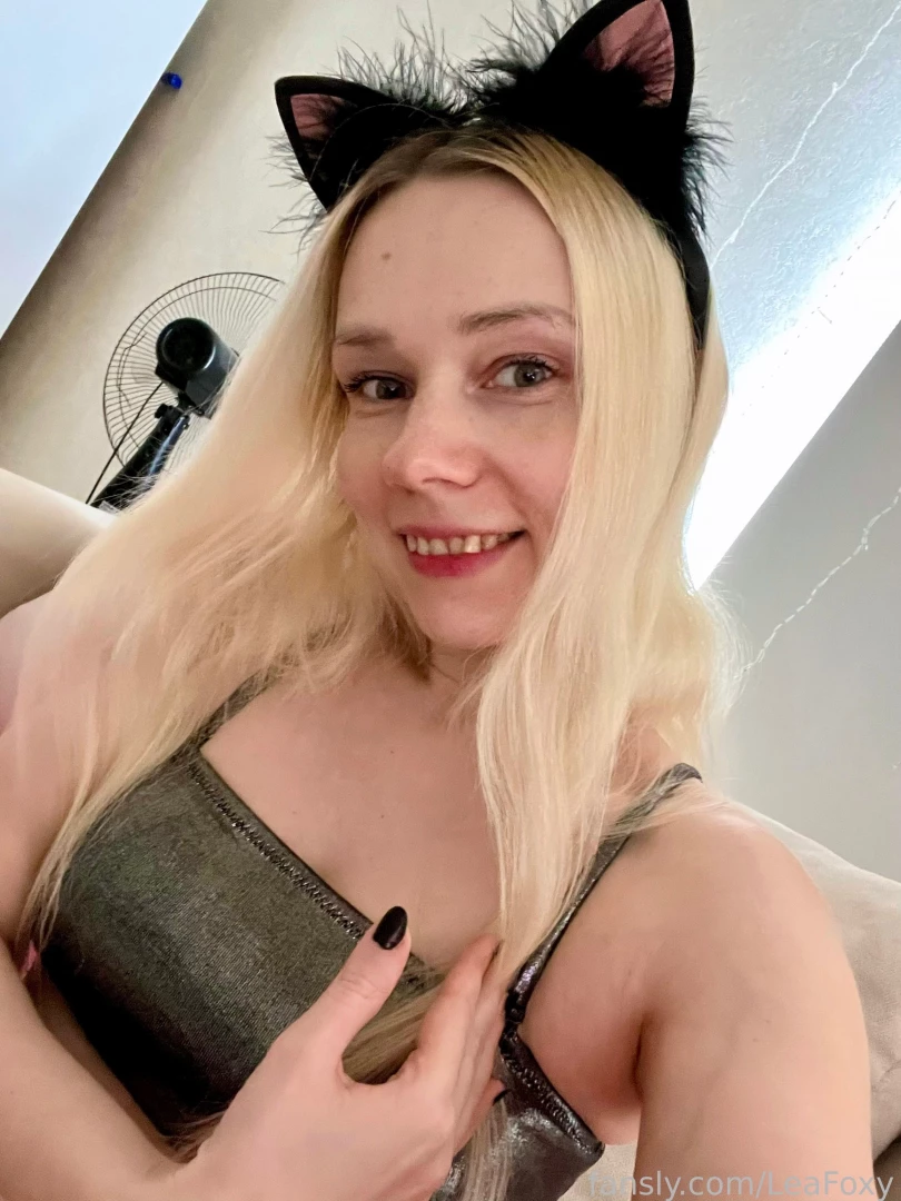 Me dreaming about being an actual catgirl catgirl waifu barelylegal part 1 