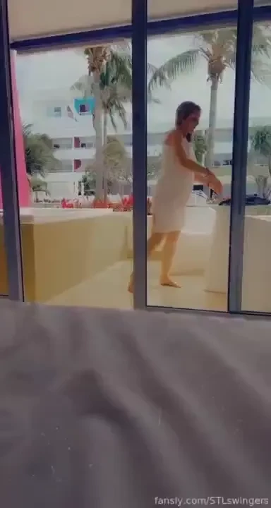 These are 21 clips that were supposed to be saved as 1 full video from 