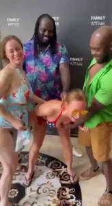 The party this weekend was the best swingers party i have ever been to