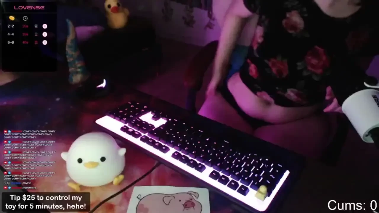 Free vod hehe so many squishes a bit of cumming and lots of feeling 