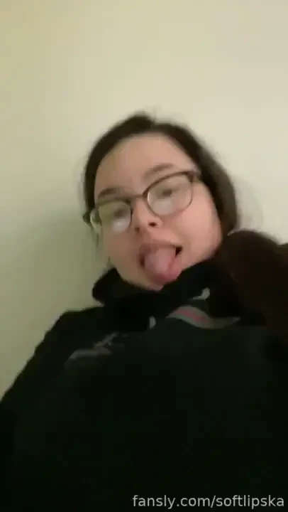 Would you fuck me in public fuck this fat ass ass bigass fatass asian 