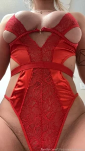 Red looks good on me part 8