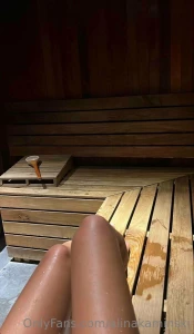 Buon nataleeee piccolo regalino sauna e un po di vino ci vuole solo la