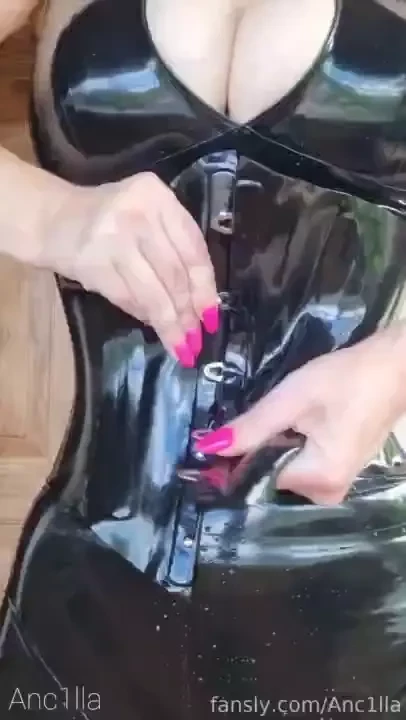 Sweaty latex struggles latex catsuit corset latexsweat sweat fyp 