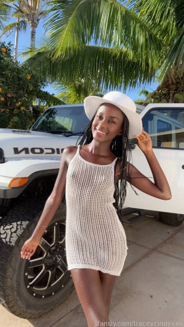 I just wanna make you feel good fyp foryou foryoupage ebony petite hot 