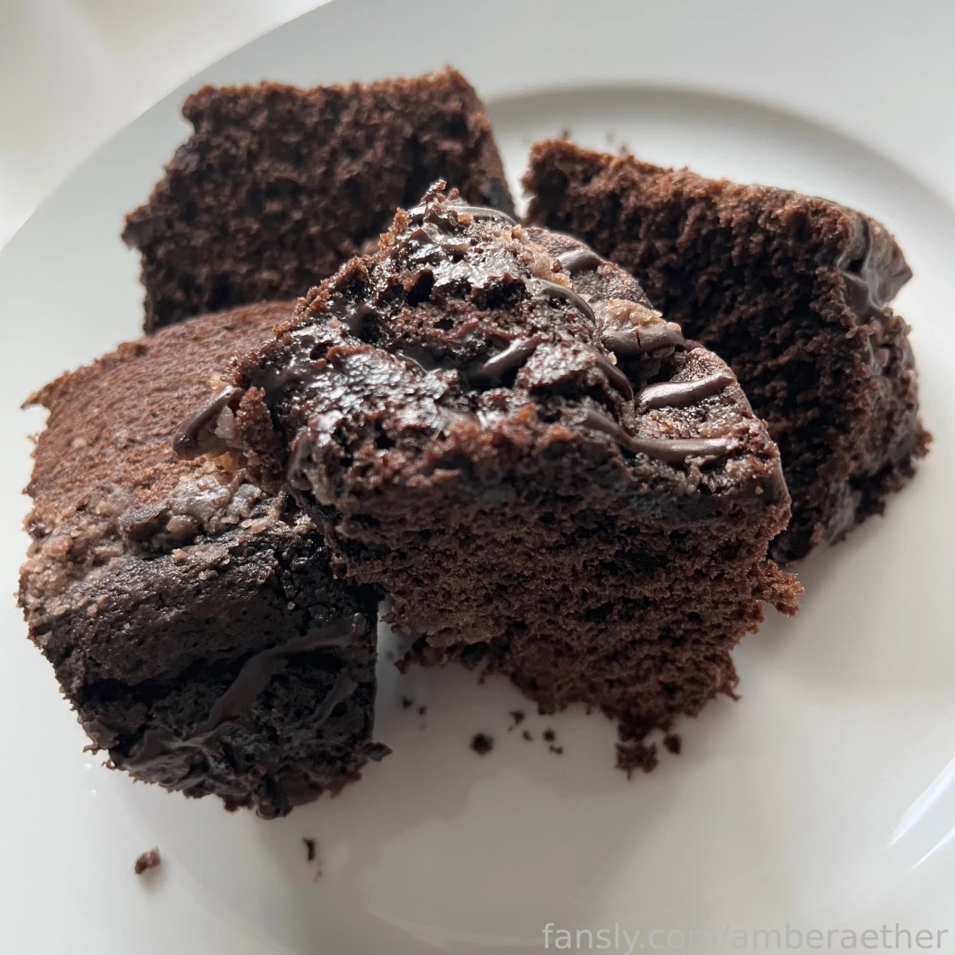 It took me so long to save that many food photos that i could squirt part 1 