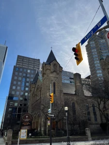 Let s go touch me get arrested kiss me and you are busted uh you say part 1