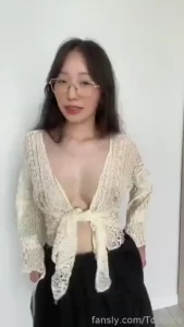 I really love how white things with ruffles look so i m just in love