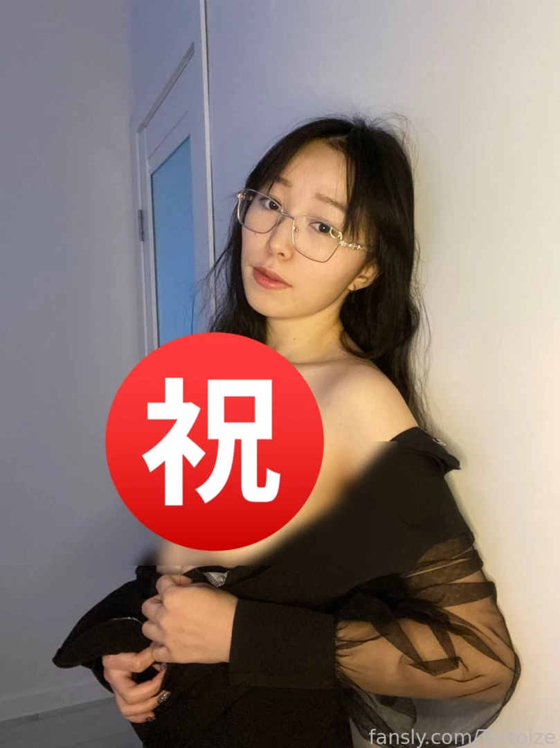 Don t work to hard this week asian cutegirl horny sexy boobs tits 