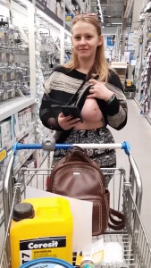 So and what can i say i just really enjoy shopping at the diy store -