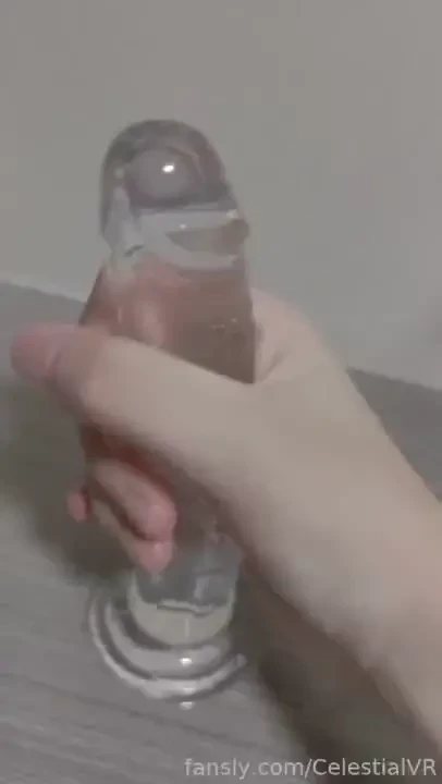 This dildo was inside me 2 minutes ago it s still warm free for tiers 