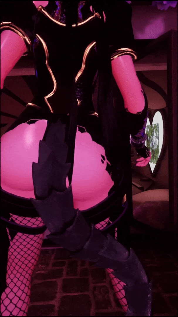 Ass needs to be filled let me wiggle it in front of you for a few 