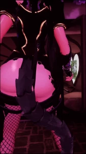 Ass needs to be filled let me wiggle it in front of you for a few