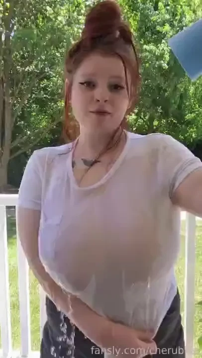 Wet t-shirts gt gt gt 