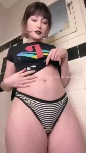 A goth gf pee video free for all-access subscribers this video starts