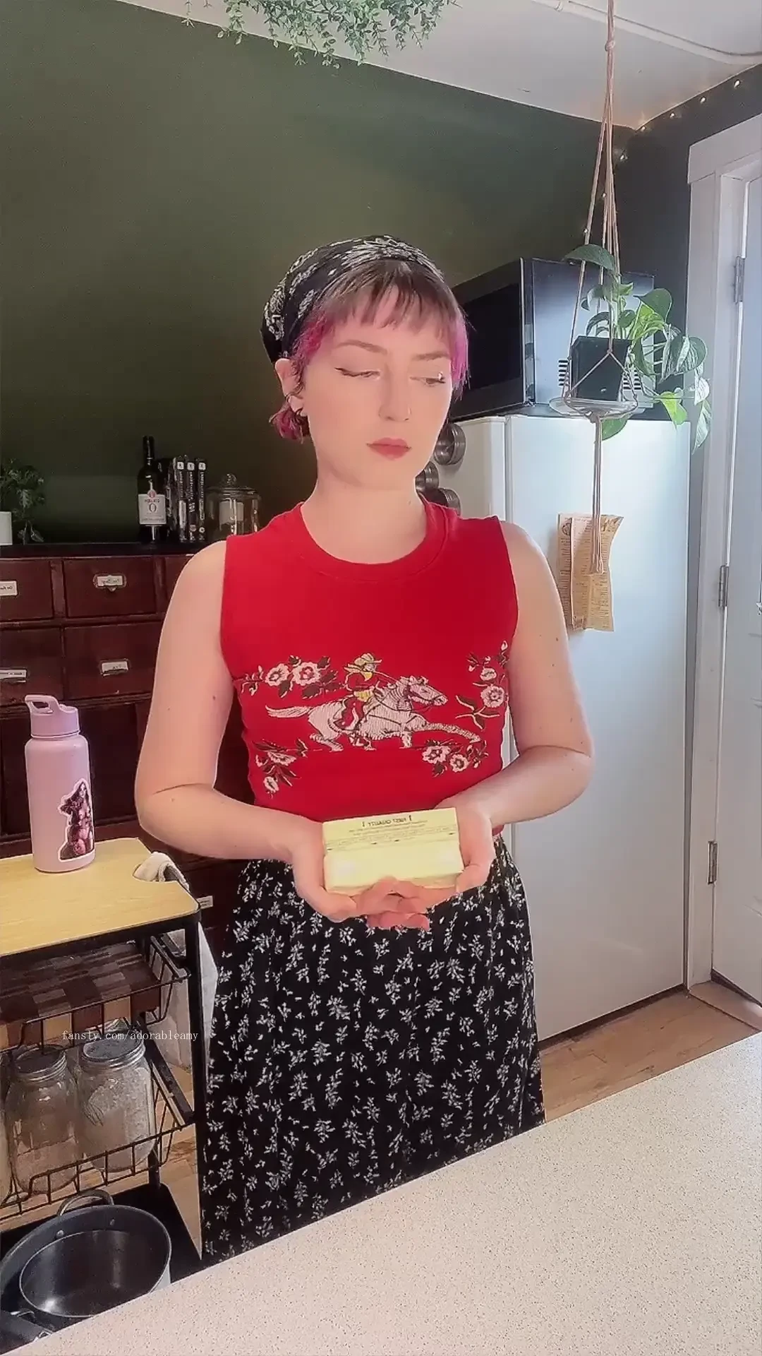 Slut kitchen episode 3 shortbread hi everyone welcome back to slut 