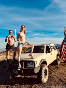 Happy veterans day do you like when we flash for you part 1