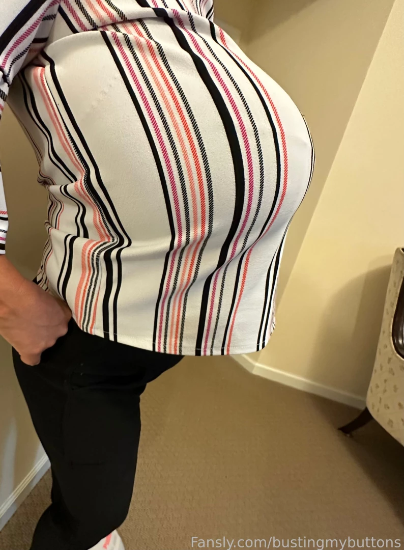 Okay guys since i get asked all the time for more clothed content i 