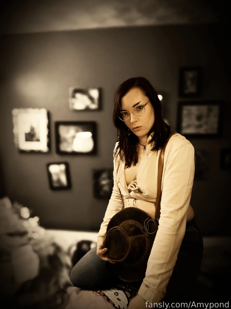 So this what the outfit was for set one sfw pics cowboy cowgirl part 3 