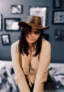 So this what the outfit was for set one sfw pics cowboy cowgirl part 1