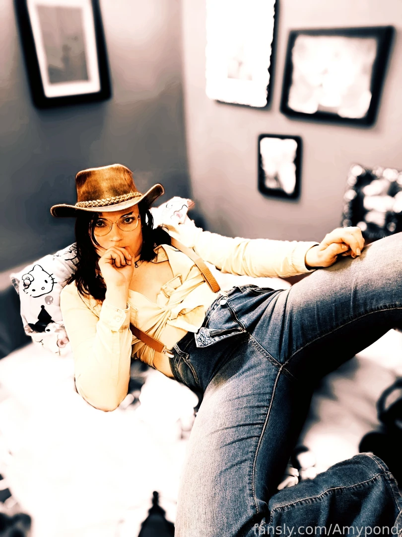 So this what the outfit was for set one sfw pics cowboy cowgirl part 6 