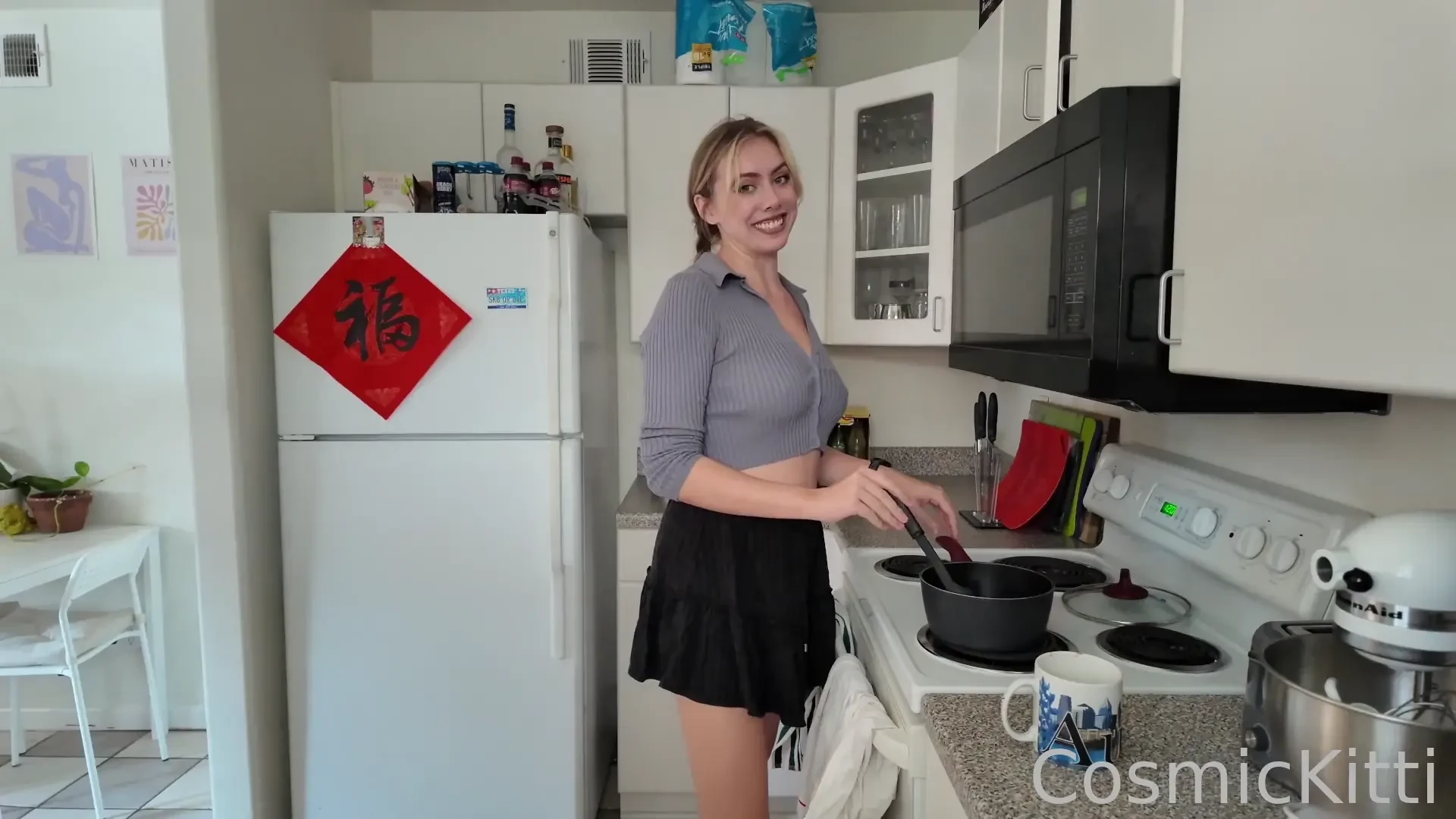 Happy thanksgiving this year your thanksgiving crush is cooking dinner 