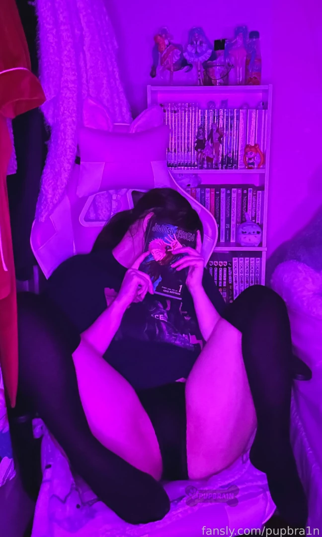 Pov you walk in on your shy roommate reading manga and she lets you part 11 