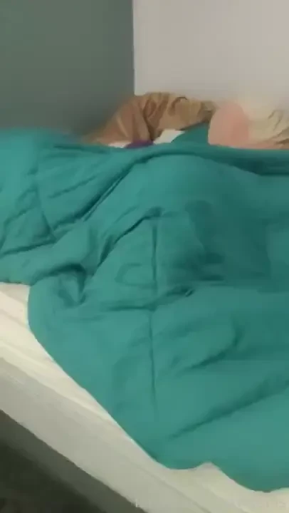 It takes me a min to get outta bed hump twerk chubby ass pajamas 