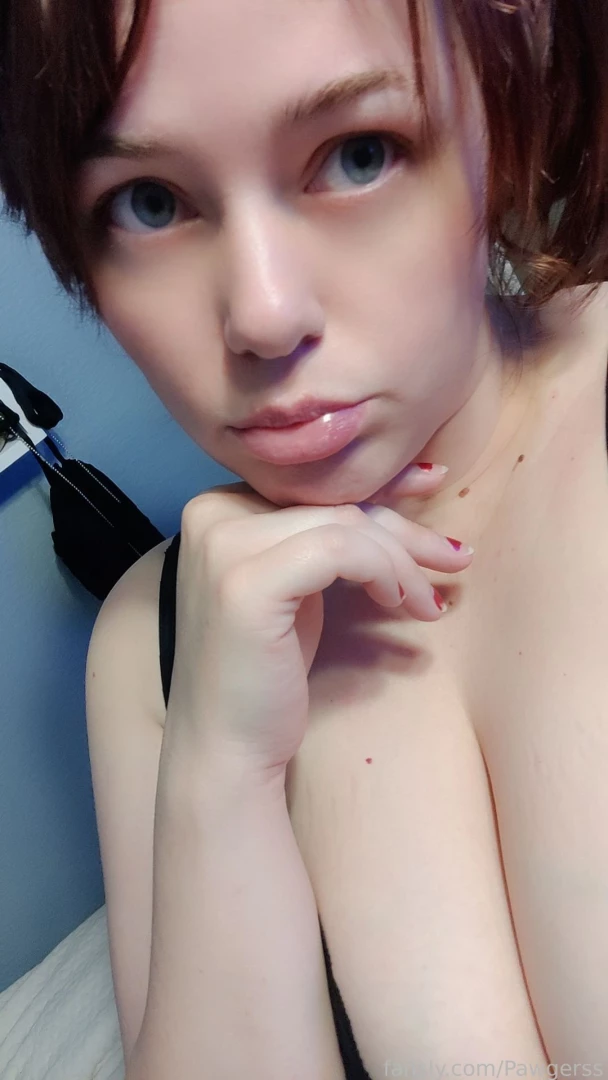 Just hanging out with the girls boobs bigboobs bigtits cleavage tease part 1 