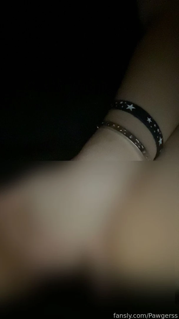 So leaky from denying myself yesterday fingering solo pussy thick wet 