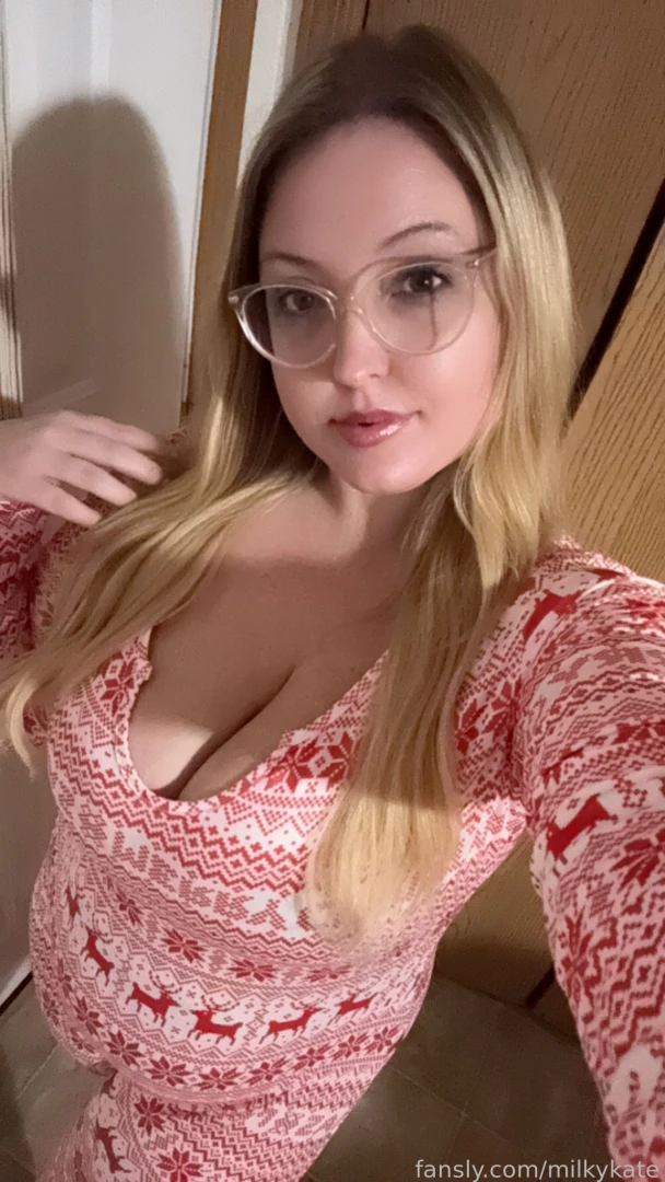 Good morning do you like my new christmas pajamas glasses milf 