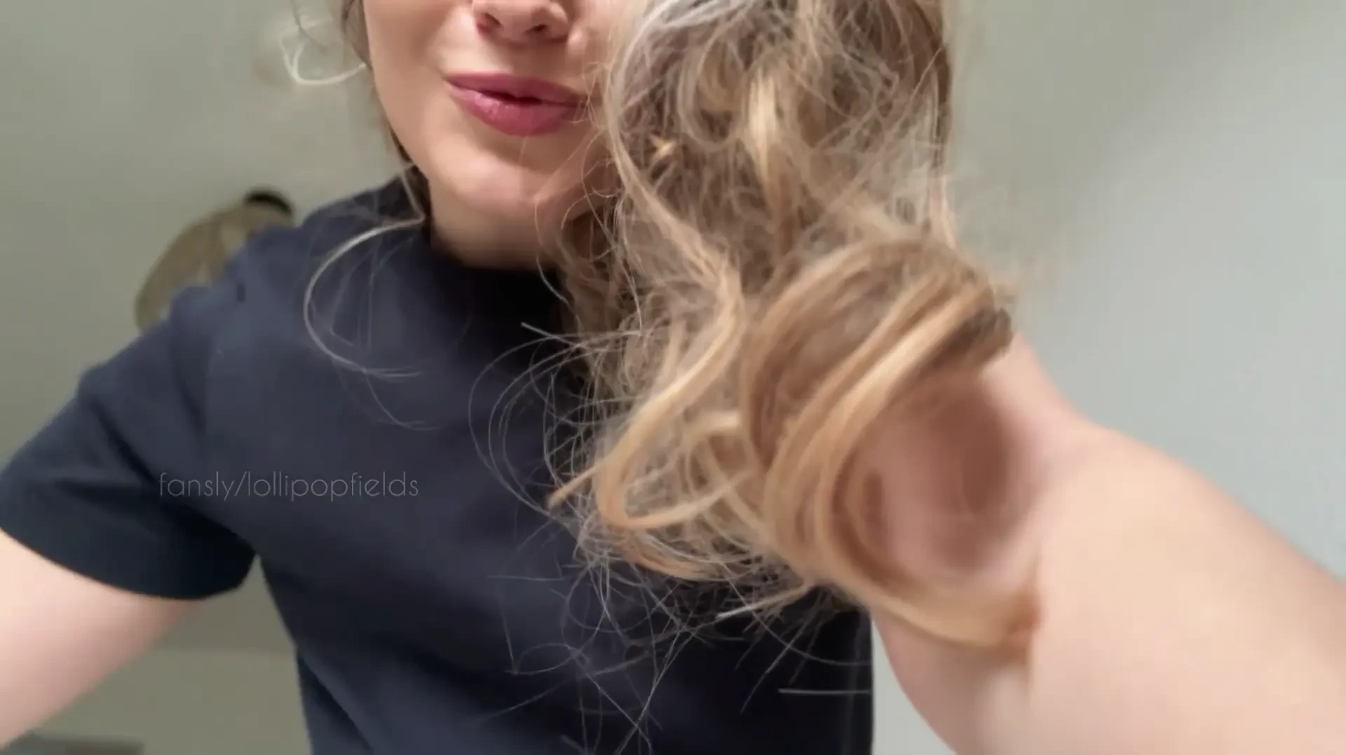 You don t have to feel alone this valentine s day this v-day i want to 