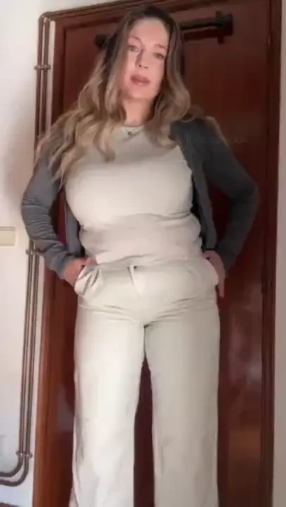 The hottest striptease i ve ever done on here all the best views amp 