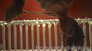 Watch me struggle in ropes like a creeper in the background