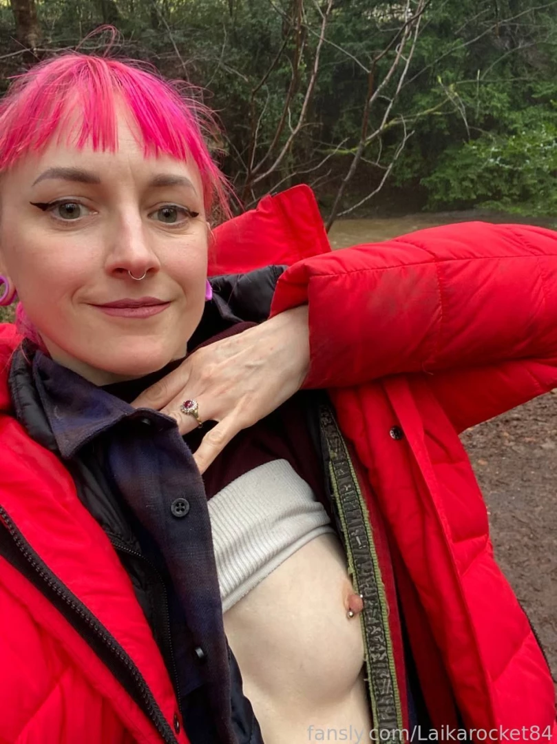 Having fun flashing my small pierced nipples on a dog walk am i cute 