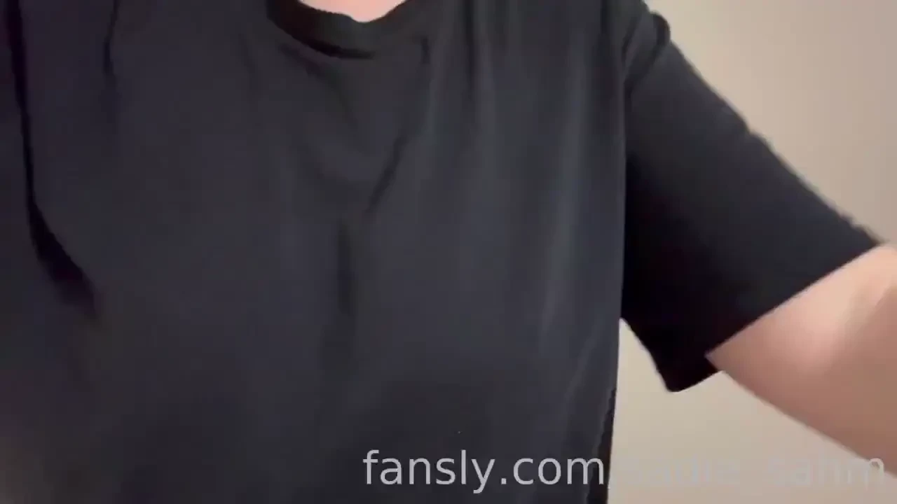 Good morning exercising without a bra on i would not recommend it fyp 