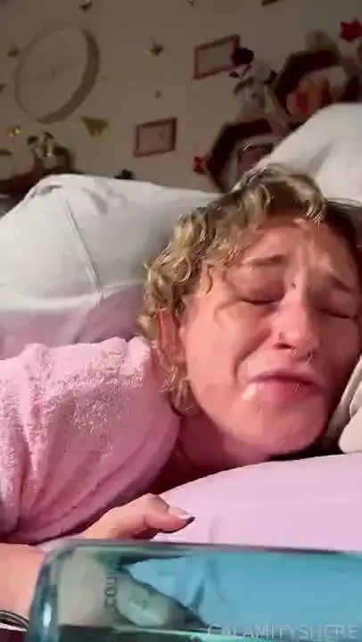 Darkblackr0se came over amp woke me up just to breed me amp he was on 