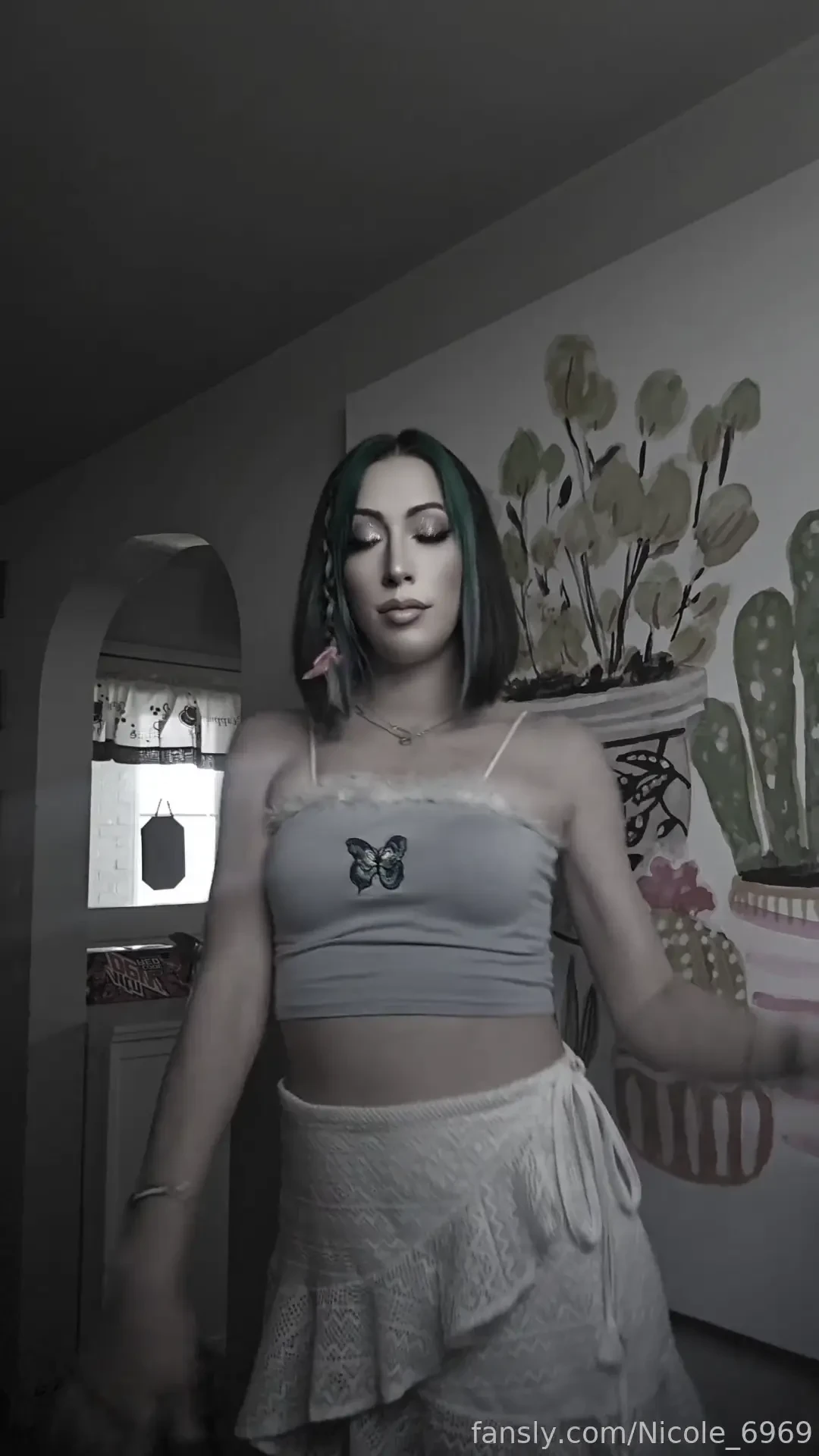 Tiktok spam for those of you who enjoy seeing me clothes and in my 