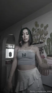 Tiktok spam for those of you who enjoy seeing me clothes and in my