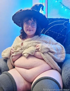 A cozy wizard approaches and flashes you part 2