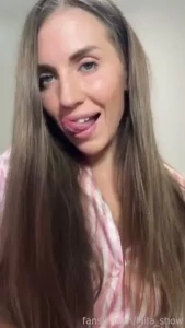 I m just flirting with you and licked a little