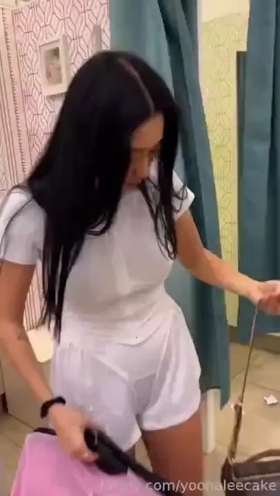 Looking for asian sexy lady i m online for some fun right now 