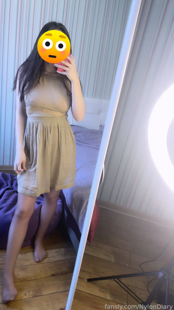 Nice dress for suntan nylons pantyhose selfie fyp nylons legs tights 