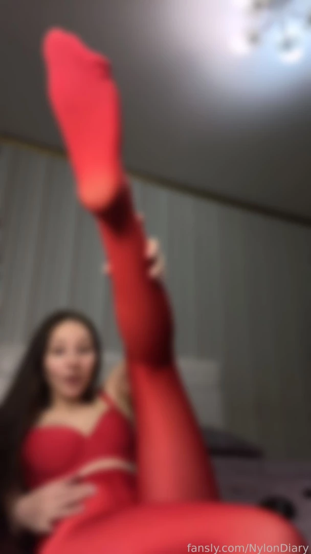 Shiny shiny legs need massage tights spandex legs butt brunette shiny 