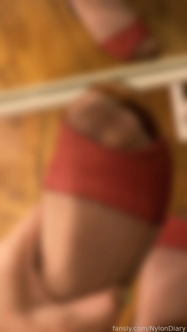 Is it ok to wear sandals with pantyhose selfie fyp pantyhose legs 