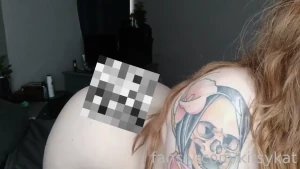 Booty and hip movements encouragement mouth sounds and subtle moans
