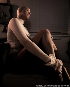 Encasement pantyhose nylons hosiery part 4