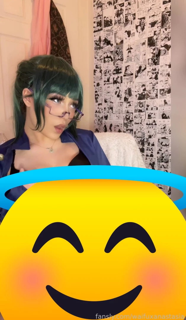 Maki undressing and playing with her toys 3 makizenin maki makicosplay 